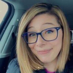 Crystal H., Belvidere, IL